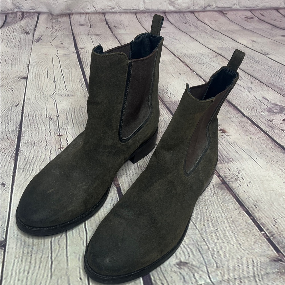Thursday Boot Company Cavalier Everyday Chelsea Boots